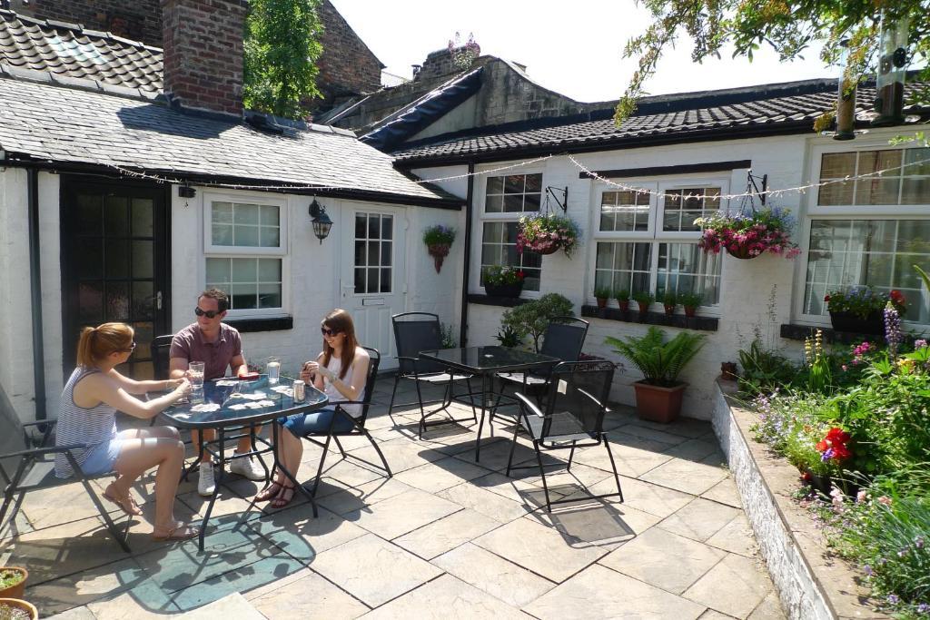 Kirkgate House Bed & Breakfast Knaresborough Exterior foto